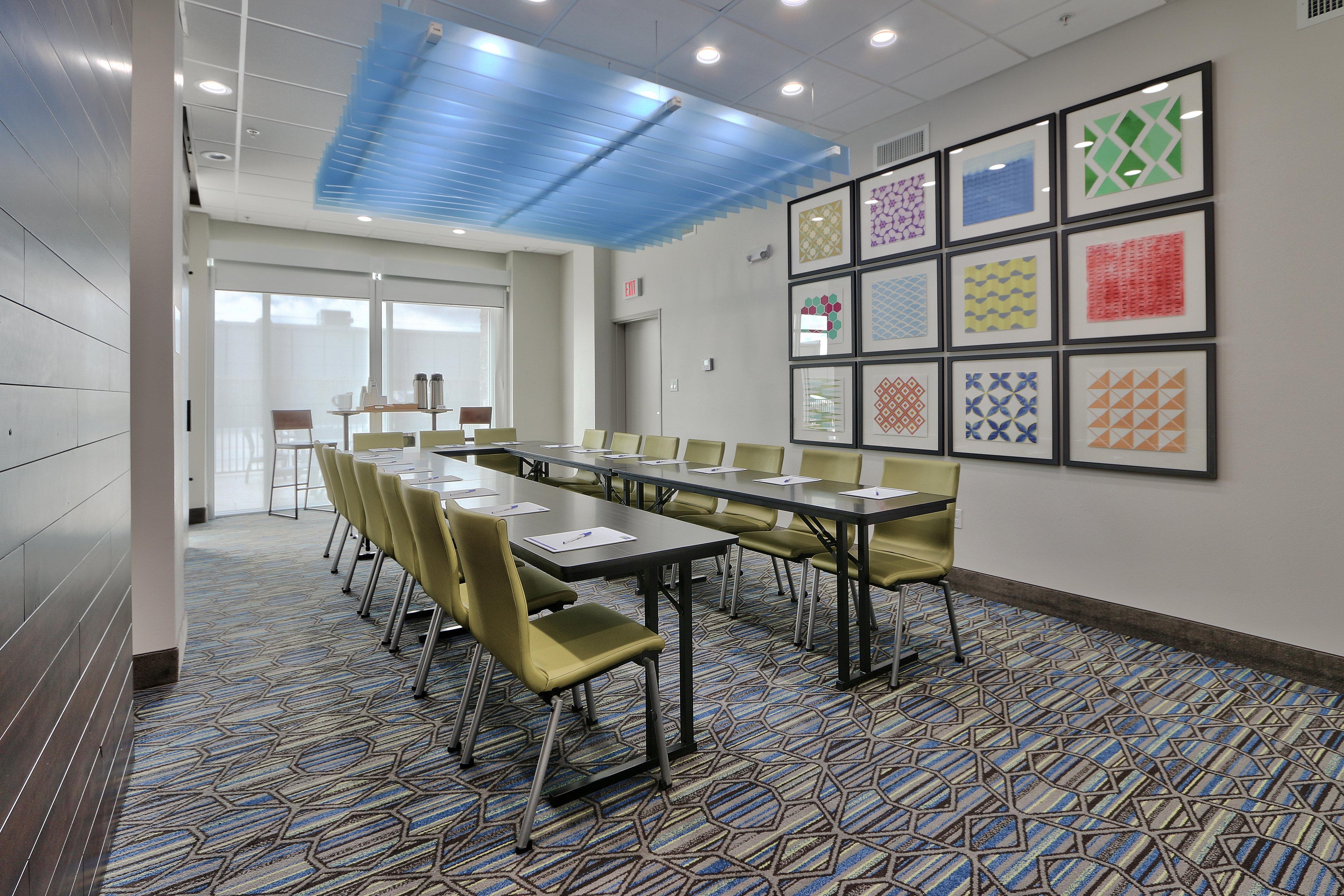 Holiday Inn Express & Suites - Houston East - Beltway 8 By Ihg Cloverleaf Extérieur photo