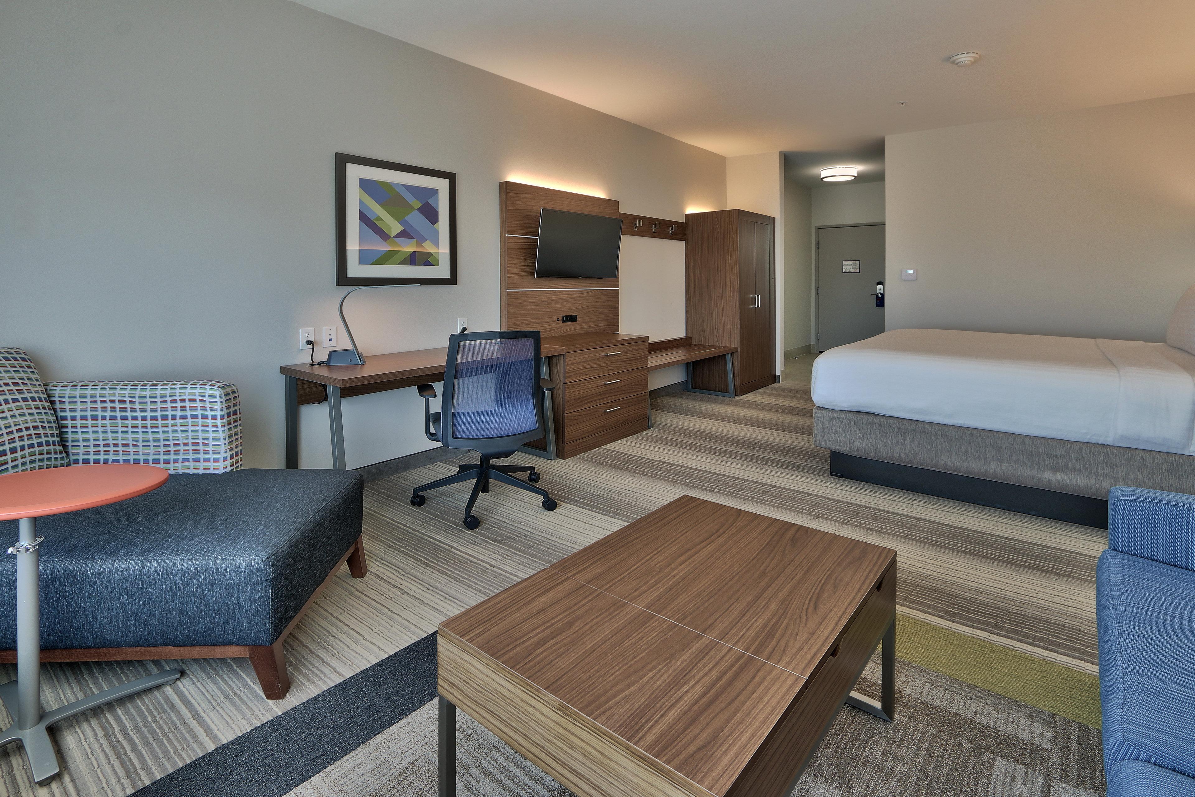 Holiday Inn Express & Suites - Houston East - Beltway 8 By Ihg Cloverleaf Extérieur photo