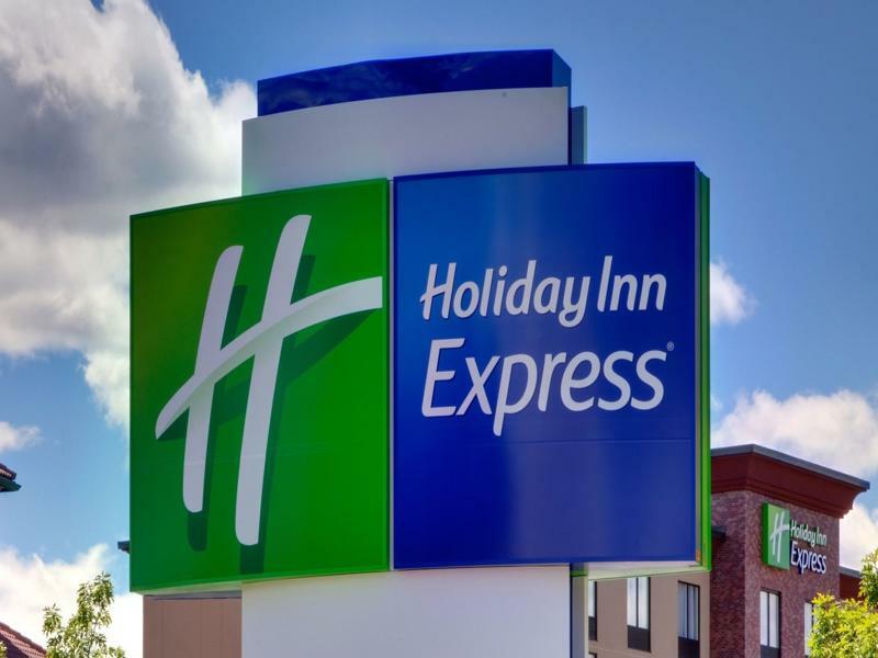 Holiday Inn Express & Suites - Houston East - Beltway 8 By Ihg Cloverleaf Extérieur photo